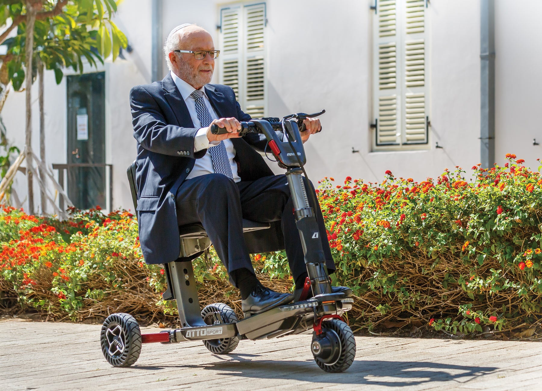 1800x1300_REGAIN-MOBILITY_-DRIVE-WITH-STYLE.jpg