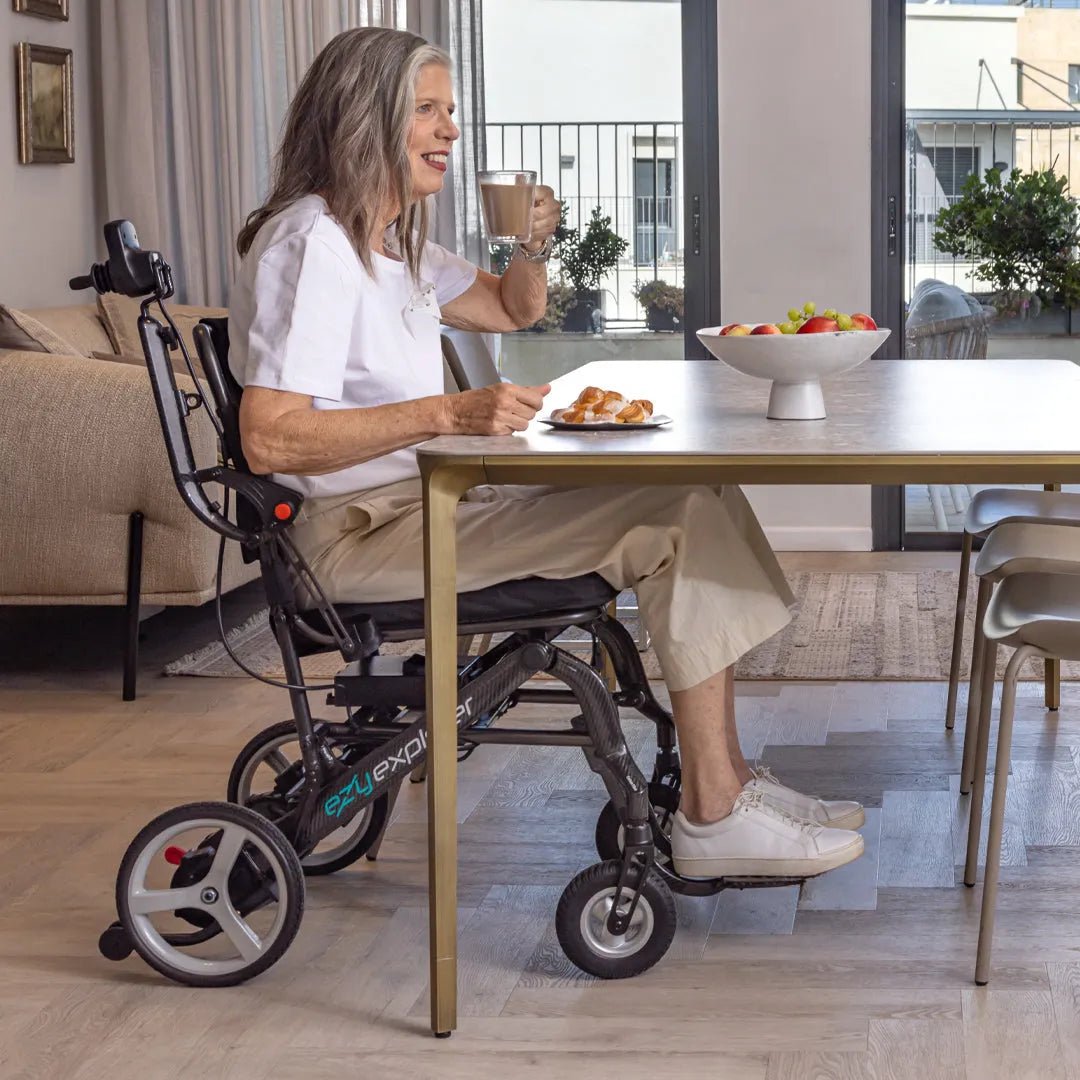 EZY EXPLORER Ultra-Light Folding Power Wheelchair – Movinglife US EZY EXPLORER Ultra-Light Folding Power Wheelchair – Movinglife US